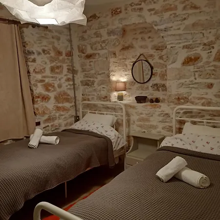 Casa de hóspedes Riga's Pinakoti *